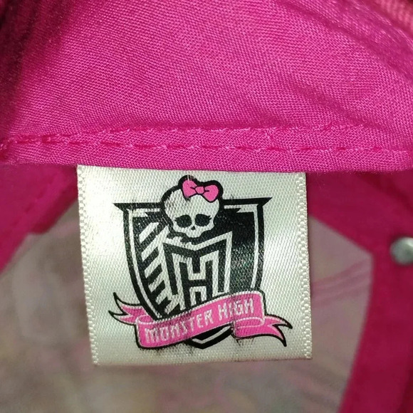 Kids Boss Queens Glitter T-Shirt & Monster High Baseball Hat SEE MEASUREMENTS - Picture 13 of 13